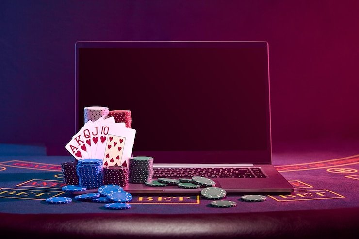 Platform istana77 menampilkan berbagai permainan slot, live dealer, dan pasar sportsbook dalam satu antarmuka terintegrasi